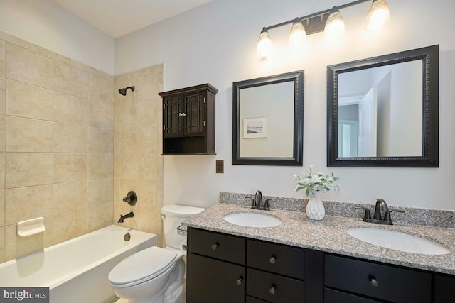 7916 Culloden Crest Ln, Gainesville, VA 20155 - full bathroom featuring double vanity and shower / bath combination