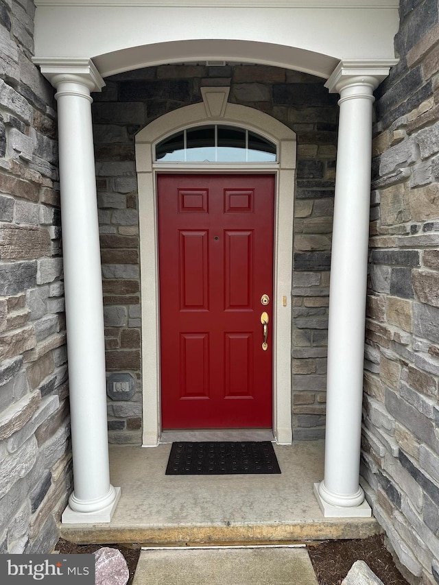 view of property entrance