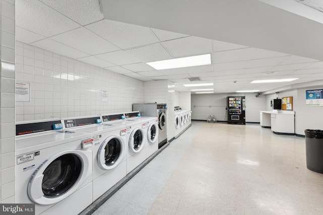 laundry room featuring independent washer and dryer