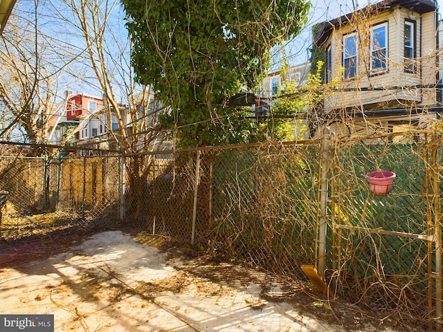 view of yard featuring fence