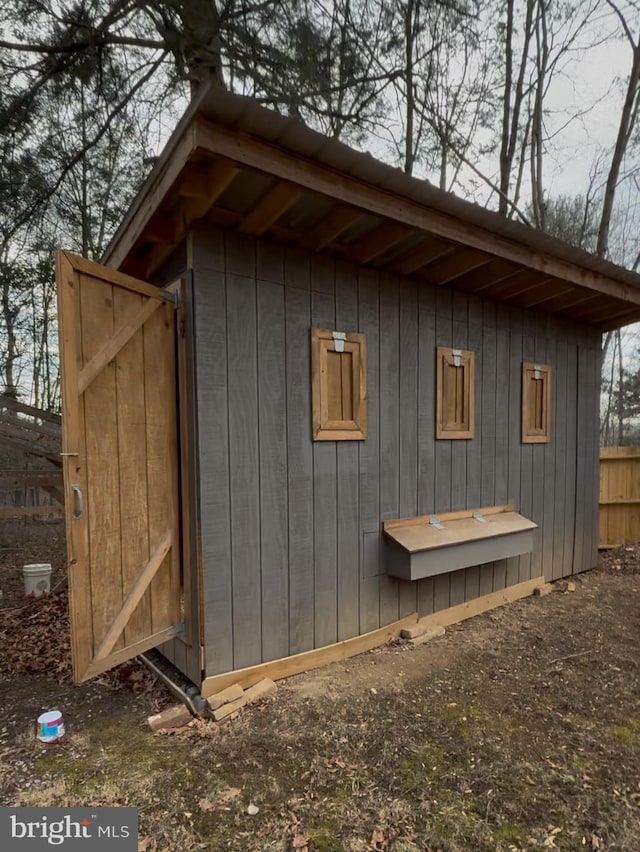 view of outbuilding