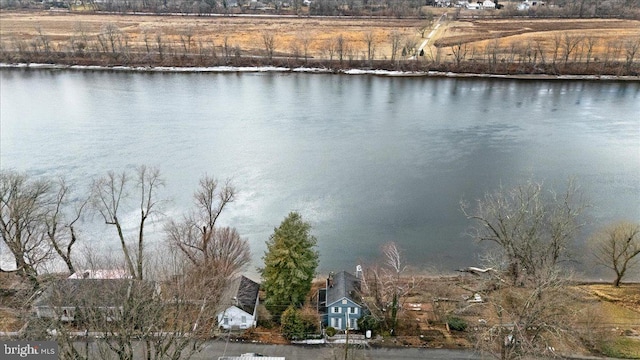 view of water feature