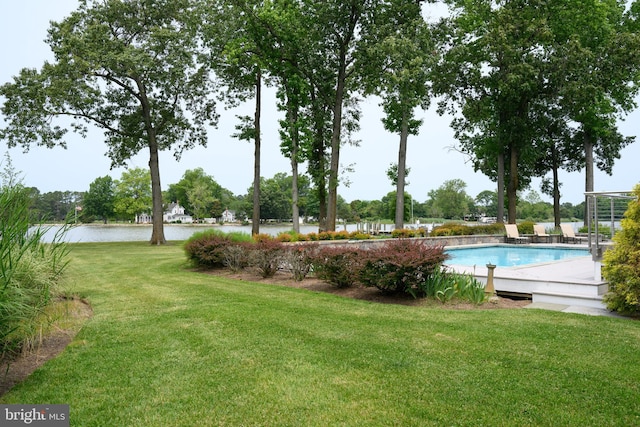 26372 Westerly Rd, Easton, MD 21601 - view of grassy yard featuring a water view and a community pool