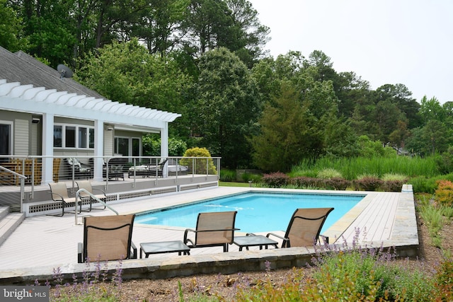 26372 Westerly Rd, Easton, MD 21601 - swimming pool with a wooden deck