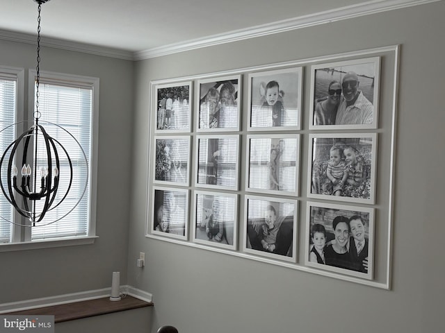 interior details with crown molding