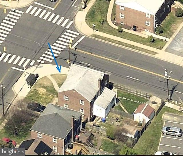 birds eye view of property featuring a residential view