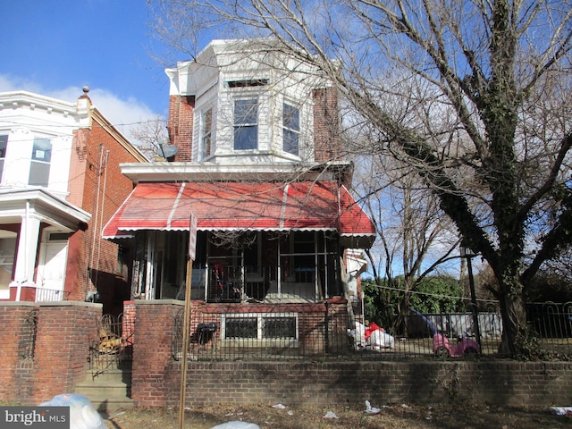 view of front of house