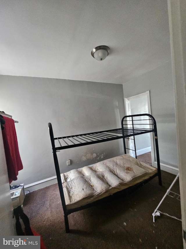 unfurnished bedroom featuring carpet flooring