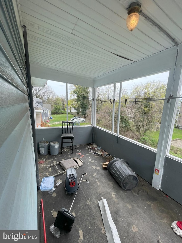 view of unfurnished sunroom