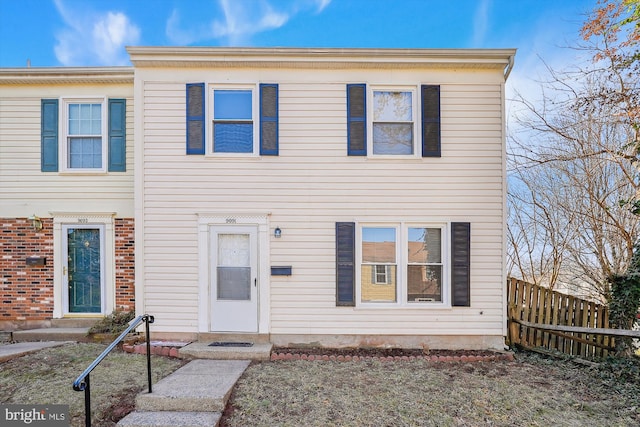 9091 Wharton Ct, Manassas VA, 20110, 3 bedrooms, 2.5 baths townhouse for sale