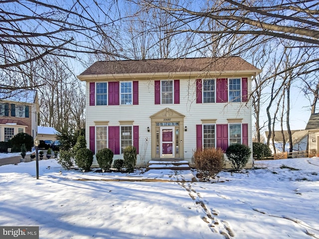 view of colonial inspired home