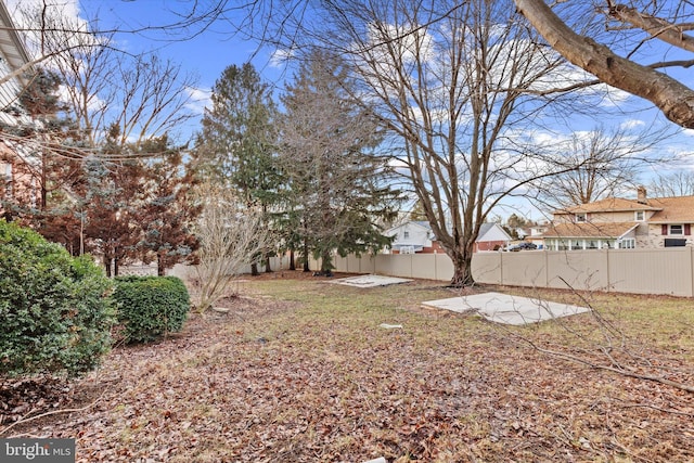 view of yard with a patio