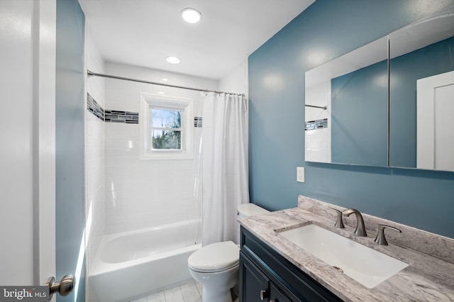 full bath featuring recessed lighting, shower / bath combination with curtain, toilet, and vanity