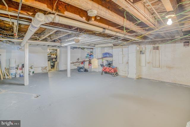 view of unfinished basement