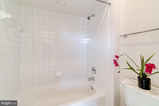 full bath with shower / bathing tub combination and toilet