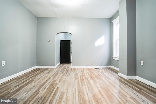 empty room featuring light hardwood / wood-style flooring