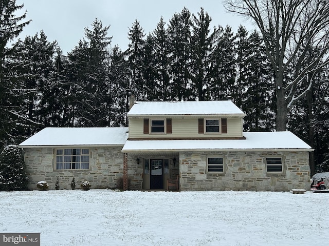 view of front facade