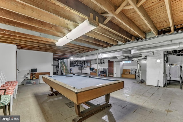 game room featuring pool table