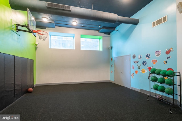 game room featuring visible vents and baseboards