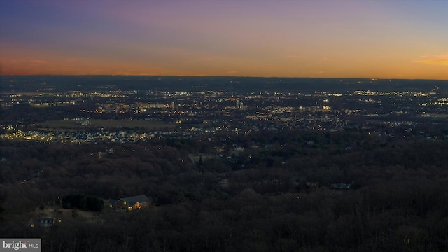 view of aerial view at dusk