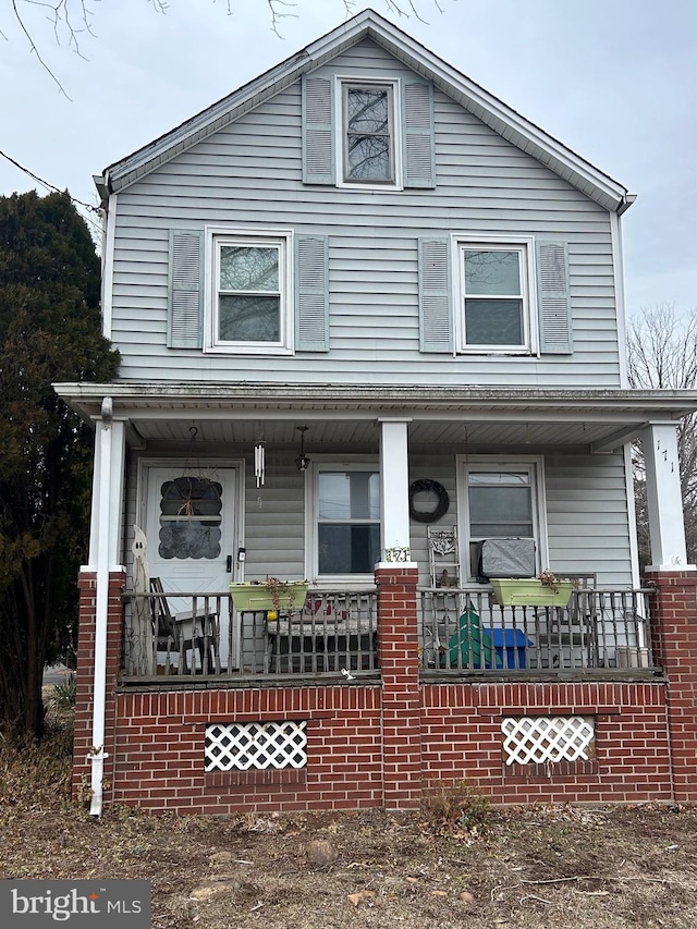 view of front of house with covered porch