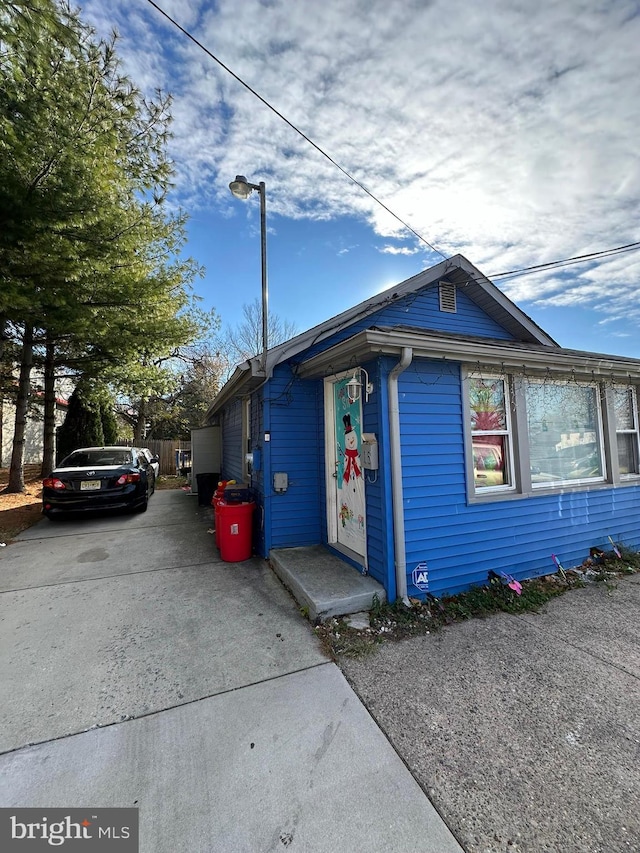 view of front of property