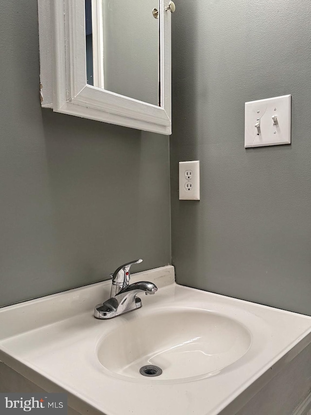 bathroom with sink