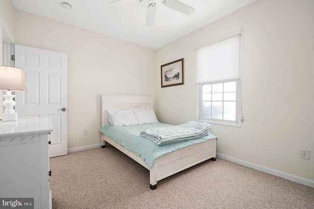 bedroom with carpet flooring and ceiling fan