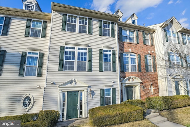 view of townhome / multi-family property