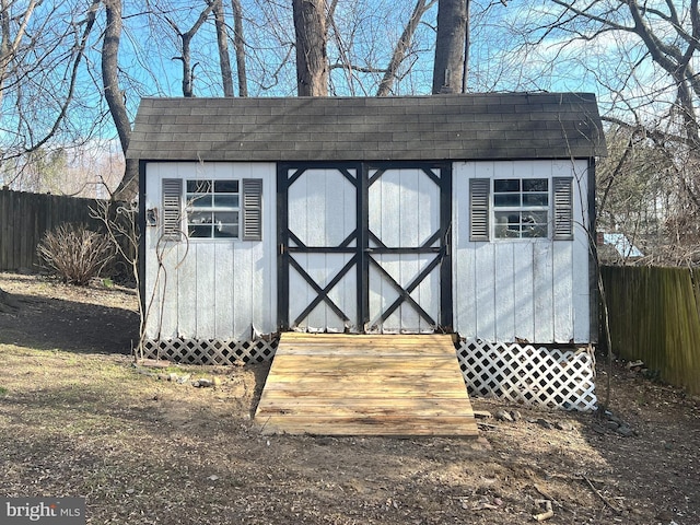 view of outbuilding