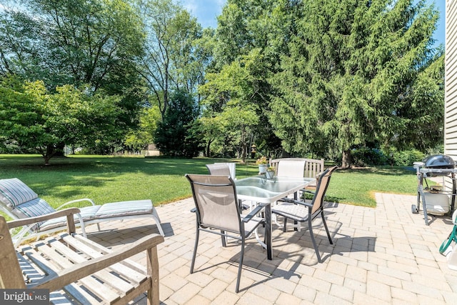 view of patio / terrace with area for grilling