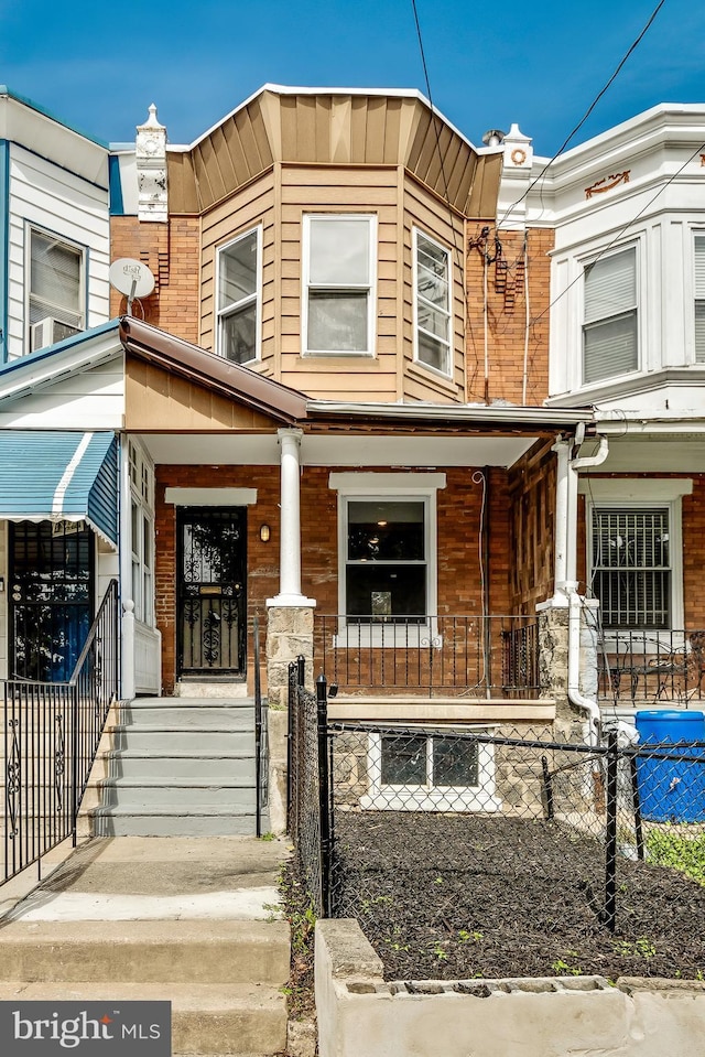 view of front of home with a porch