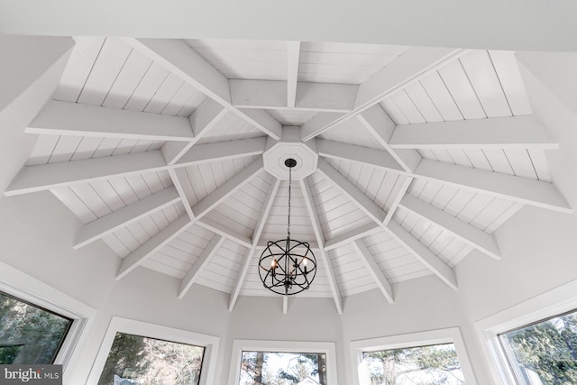 interior details with a notable chandelier