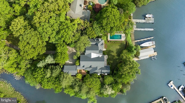 948 Melvin Rd, Annapolis, MD 21403 - aerial view of property's location with a large body of water