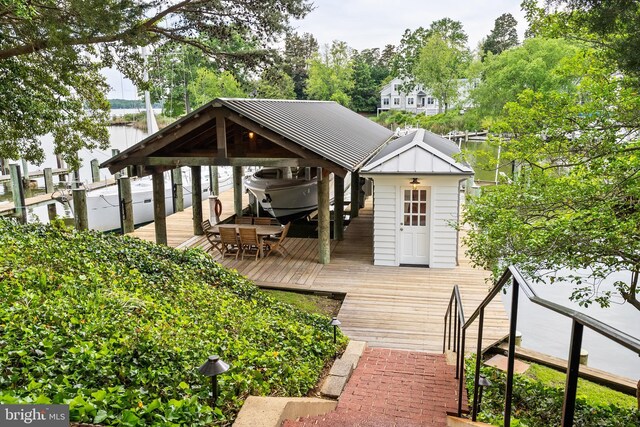 948 Melvin Rd, Annapolis, MD 21403 - dock area with boat lift
