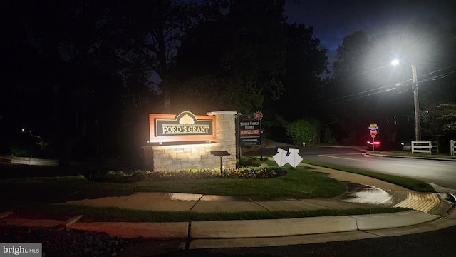 00 Sadie, Arnold, MD 21012 - view of community sign