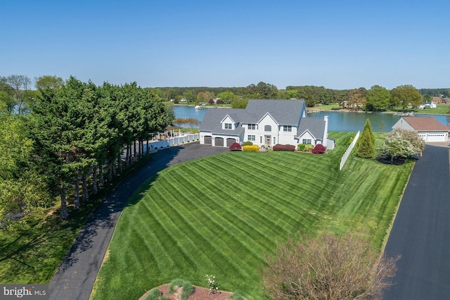 bird's eye view featuring a water view