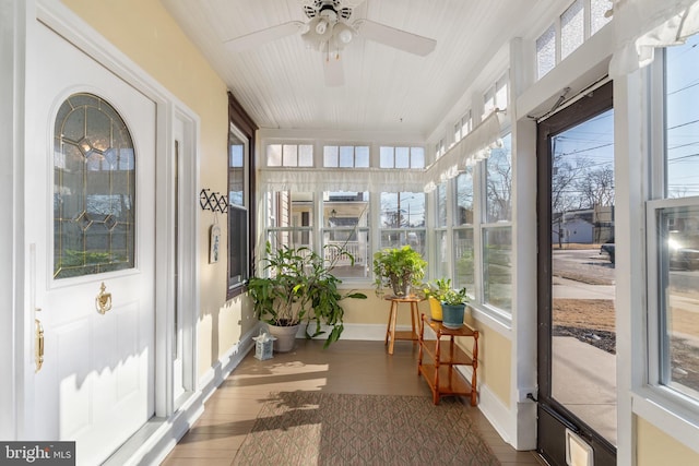 sunroom / solarium with a healthy amount of sunlight