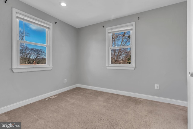 empty room with carpet