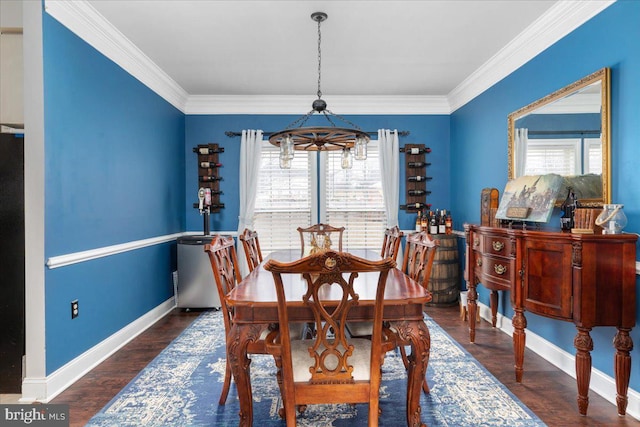 dining space with crown molding, dark wood-type flooring, and baseboards