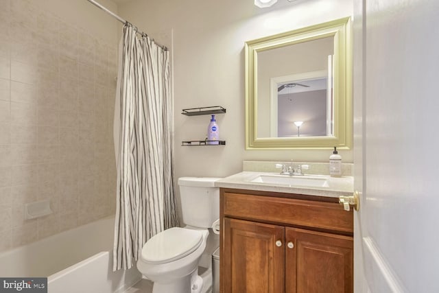 full bathroom featuring vanity, toilet, and shower / bath combo