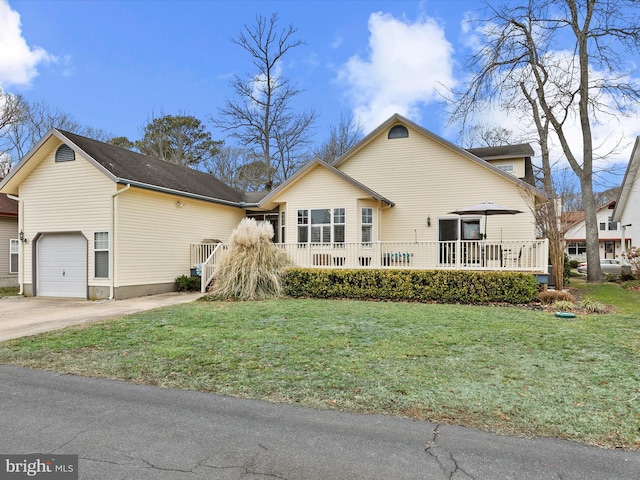 exterior space with a lawn