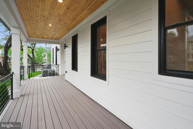 view of wooden deck