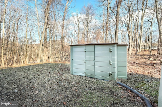 view of outdoor structure