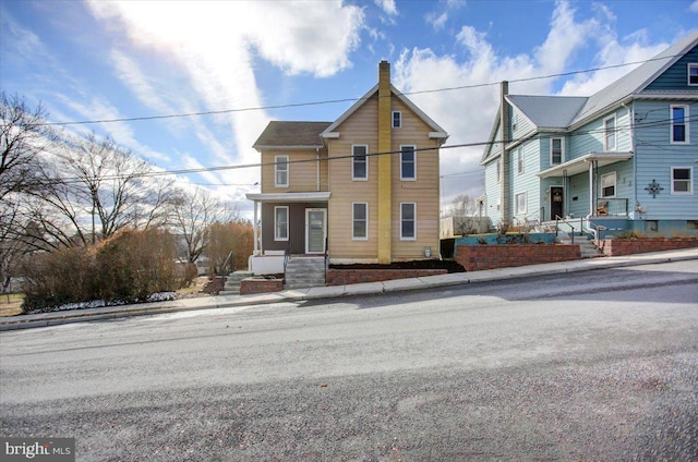 view of front of property