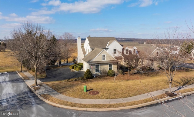 view of front of house with a front yard