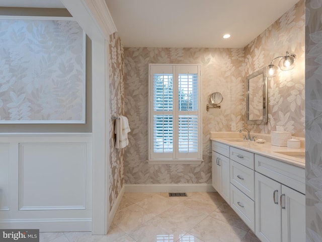 bathroom with vanity