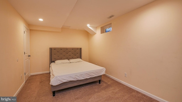 bedroom with carpet flooring