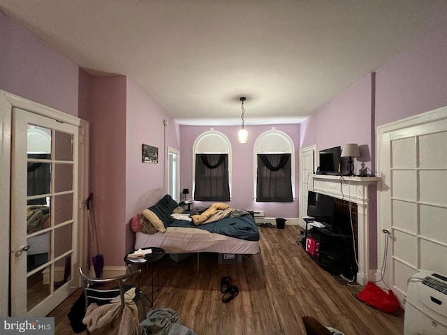 living room featuring wood-type flooring