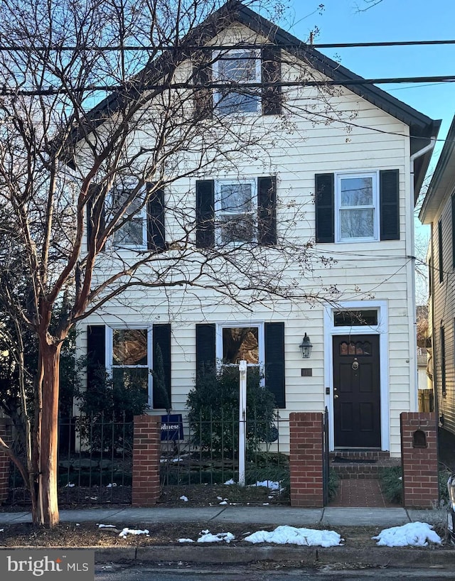 view of front of home